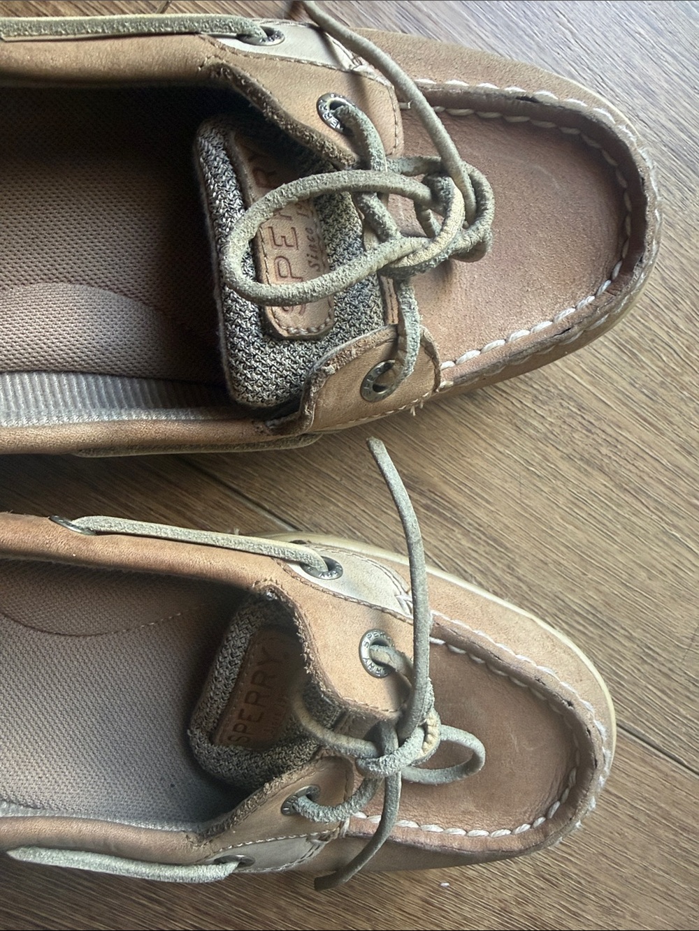 Sperry Classic Tan Leather Lace-Up Boat Shoes. Size 8.5 - Picture 6 of 8